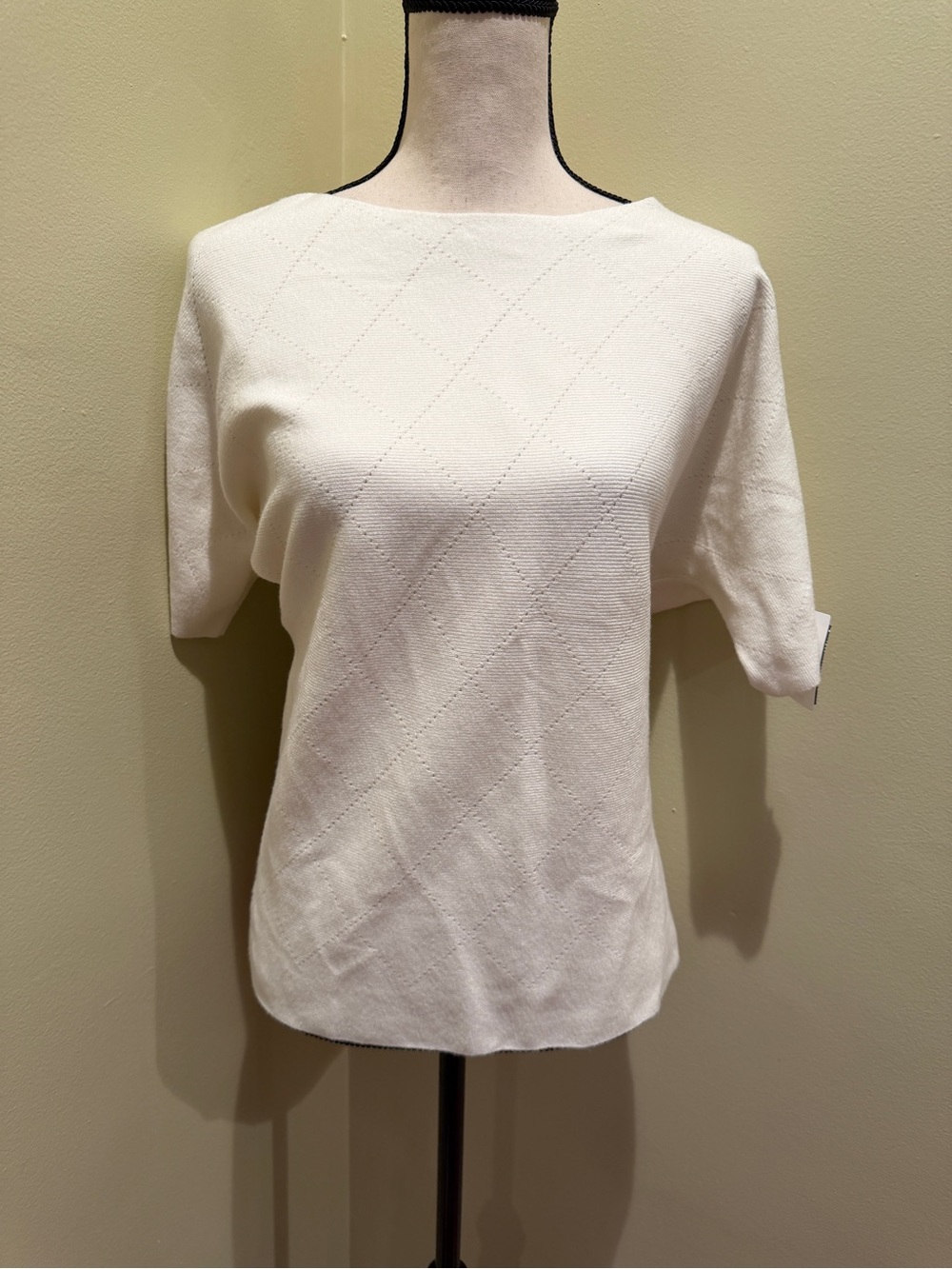NWT Vila Milano White Yummy Knit Ribbed Compression Top M